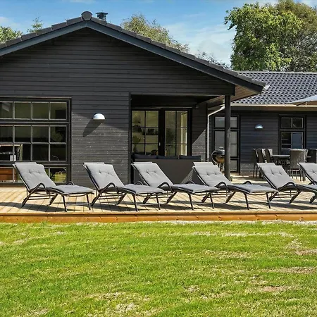 Bv416-blavand-fyrrevaenget-37 * בלבאנד